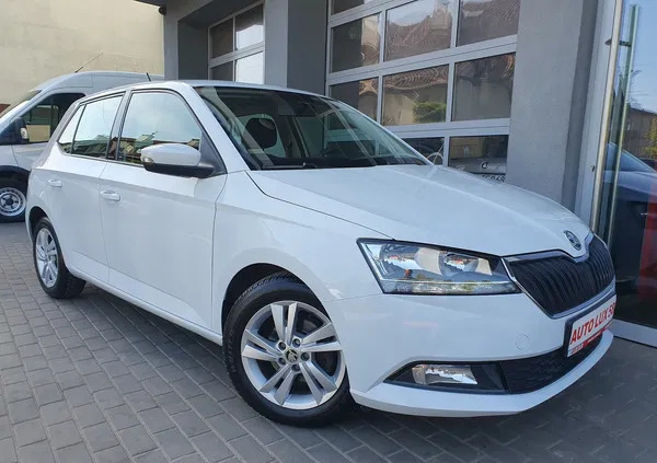 skoda warszawa Skoda Fabia cena 48900 przebieg: 64003, rok produkcji 2021 z Warszawa